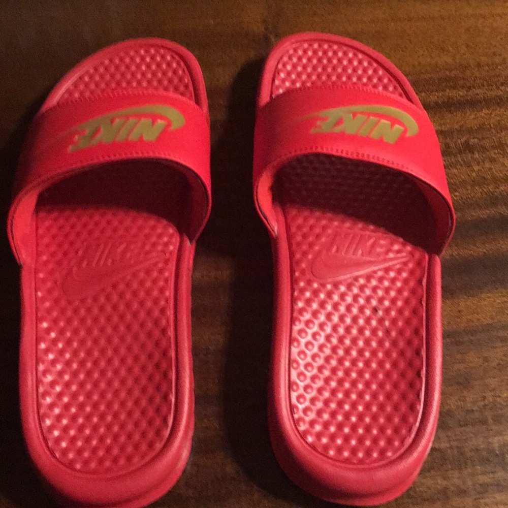 Brand new Nike slides size 8